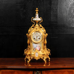 antique clock set Click here to enlarge